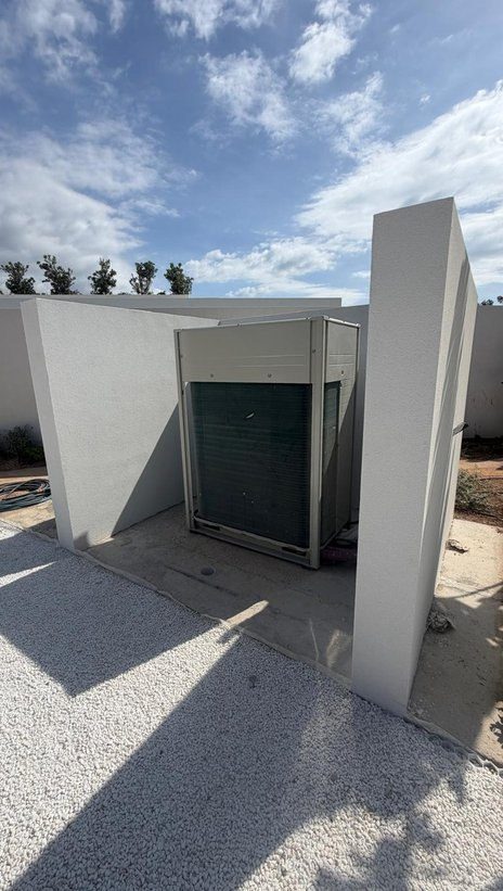 Instalaciones y acceso exterior