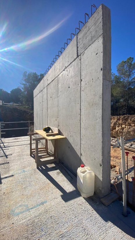 Muro de hormigón visto terminado